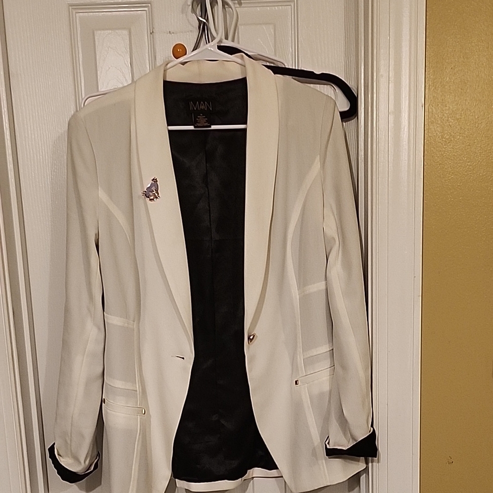 White Blazer  Size medium,brand IMAN